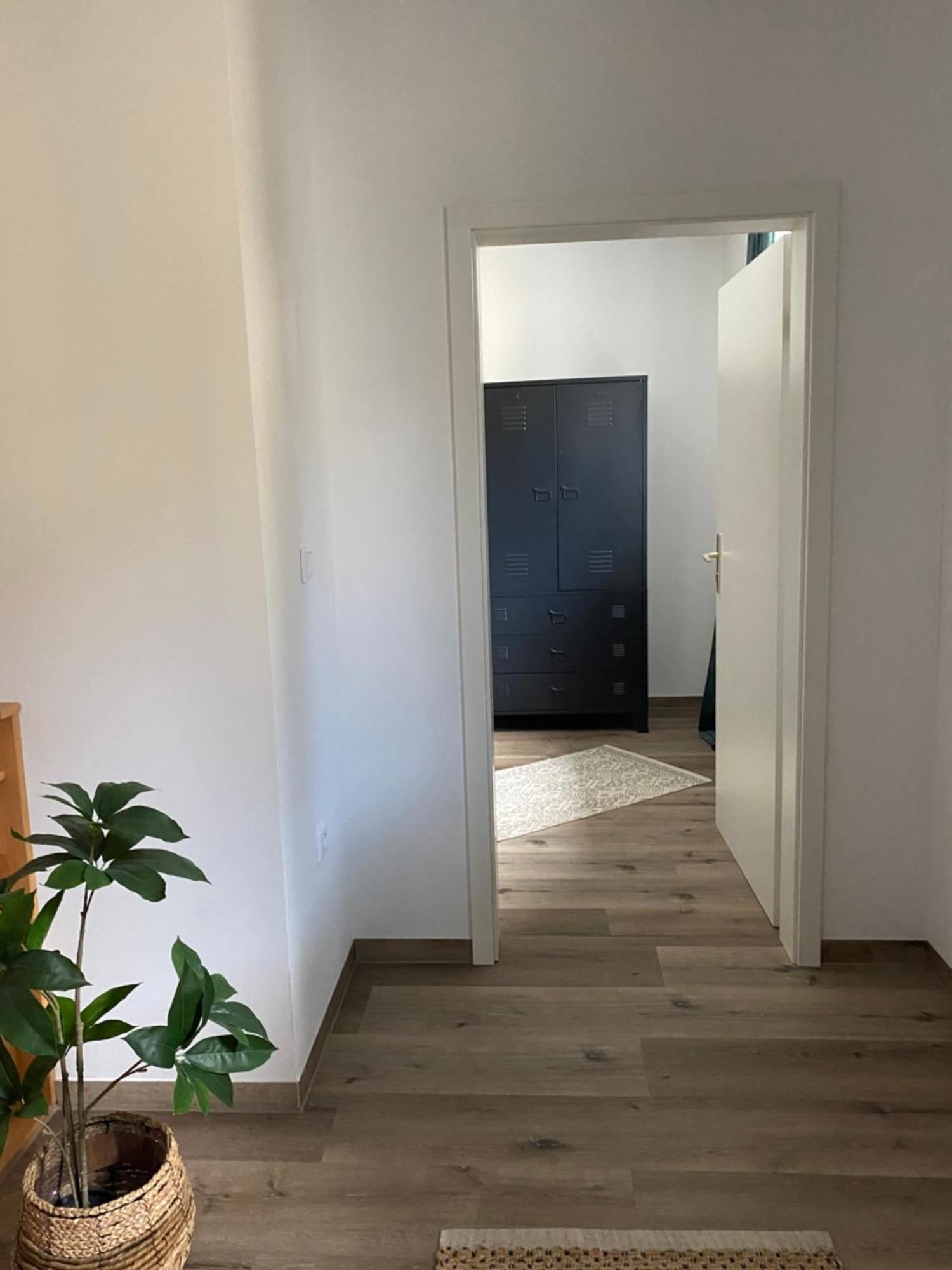 Alte Schreinerei Apartment Bielefeld Exterior photo
